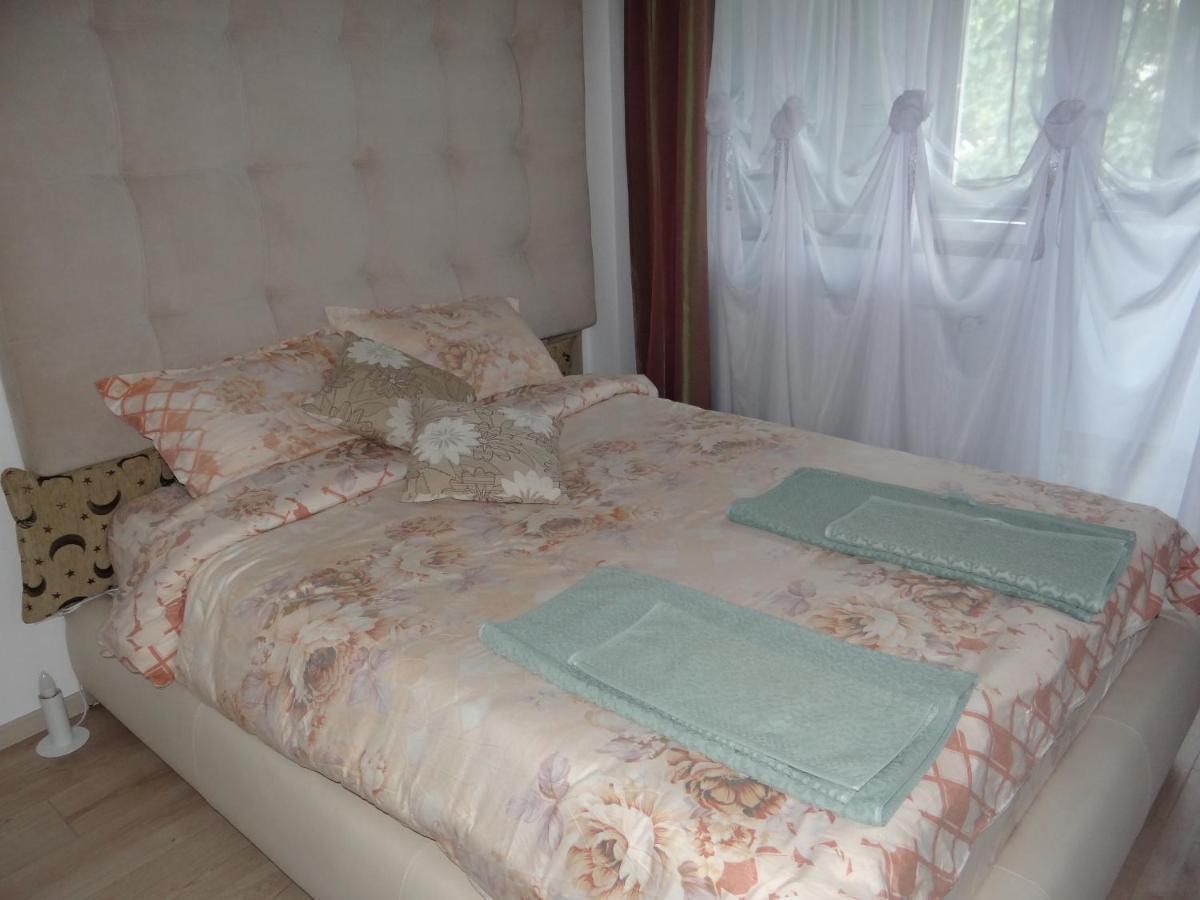 Apartament De Lux White&Red Suceava Luaran gambar